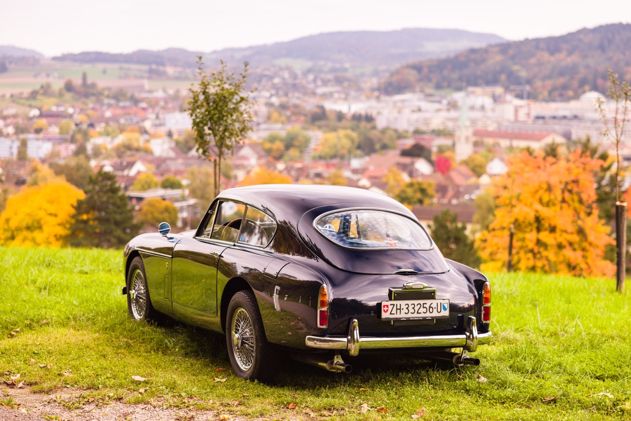Aston Martin DB24 1