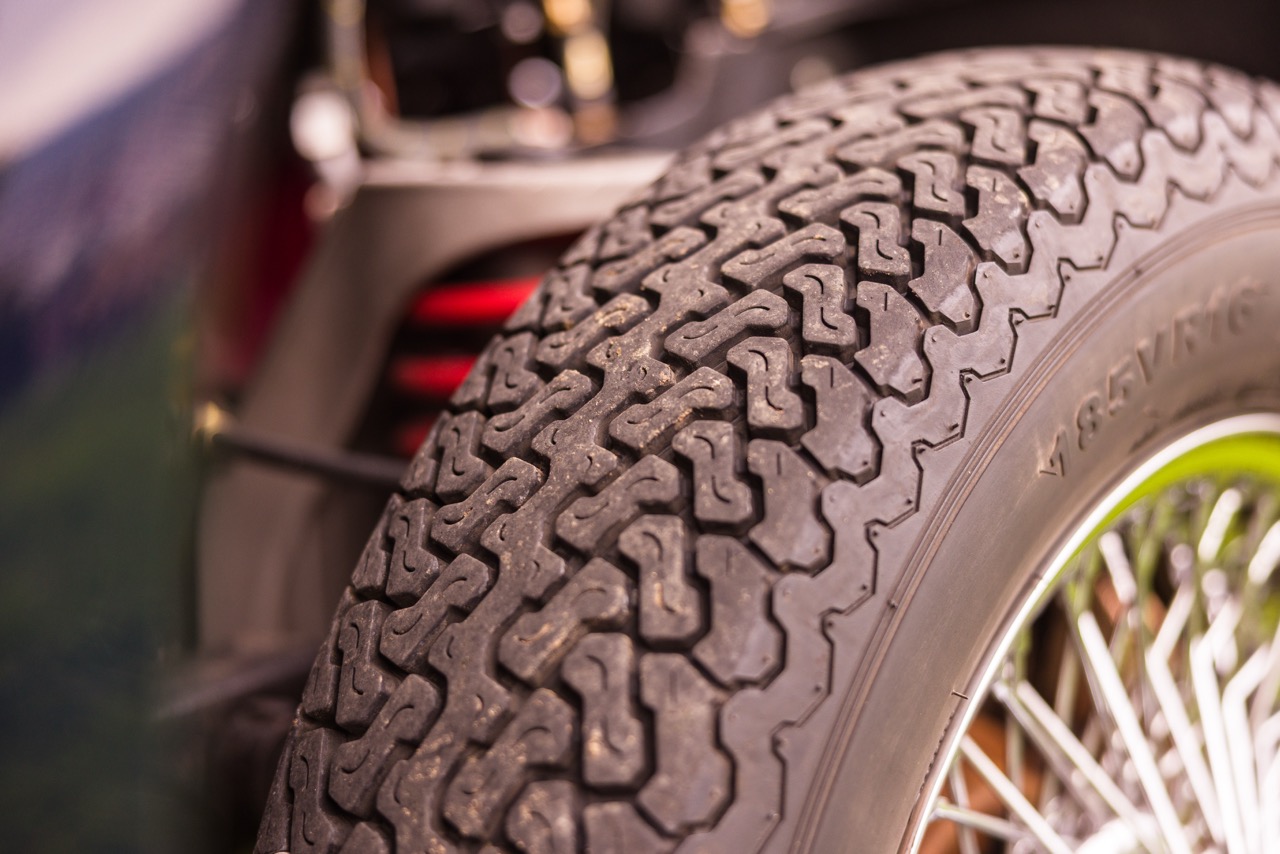 Aston Martin DB24 15