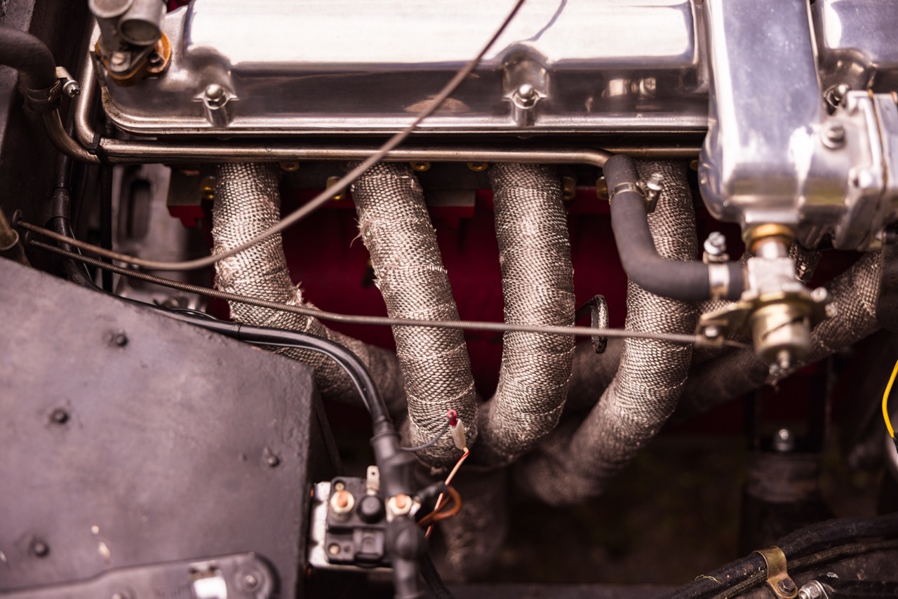 Aston Martin DB24 17